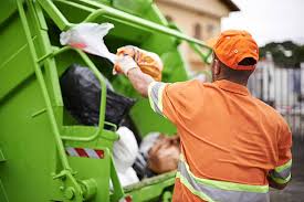 Best Furniture Removal  in Fellsmere, FL